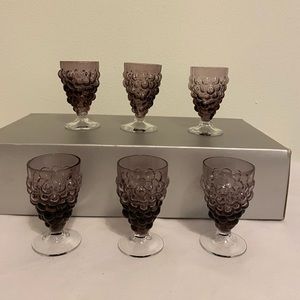 Vintage grape shape 6 shot glasses